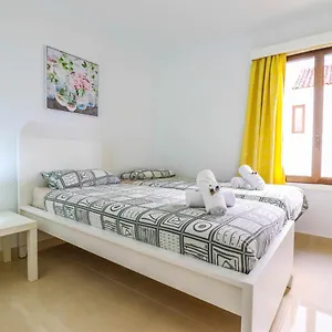  Villa Rentaliday Garden Spain